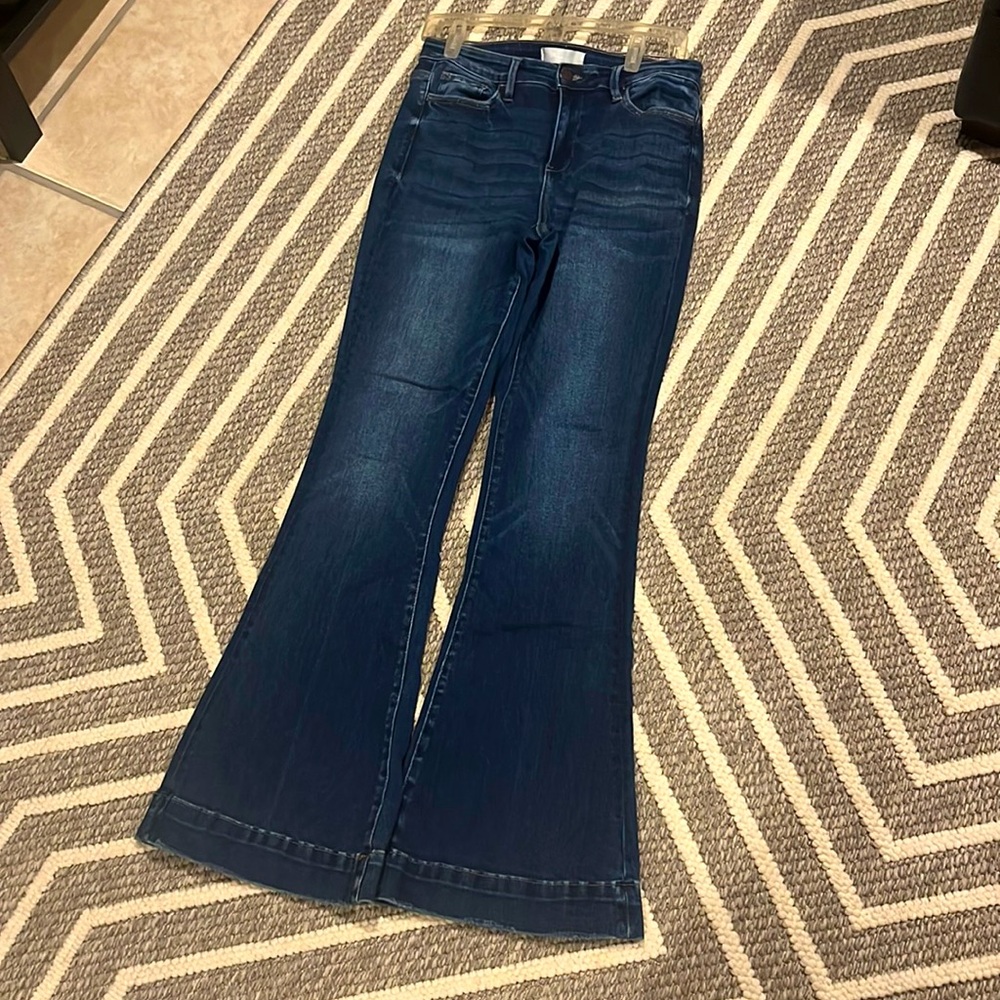 Women’s Vervet Flare Jeans - like new